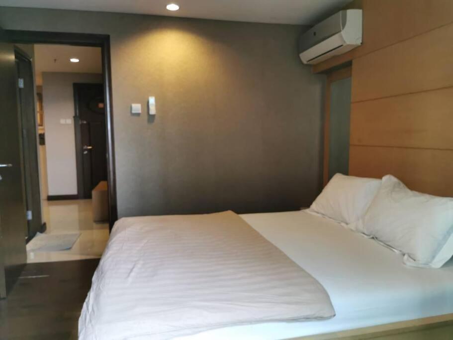 Two Bedroom Apartment At El Royale Hotel Bandung Ngoại thất bức ảnh