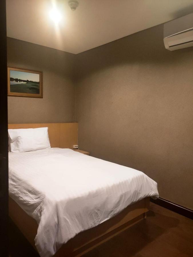 Two Bedroom Apartment At El Royale Hotel Bandung Ngoại thất bức ảnh